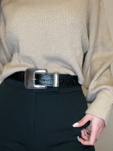 Cargar imagen en el visor de la galería, Cinturón Amapola Negro Gavial